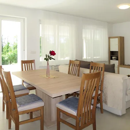 Holiday home Holiday Sutivanac - Roko - Roj423