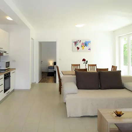 Holiday Sutivanac - Roko - Roj423 Holiday home Zminj