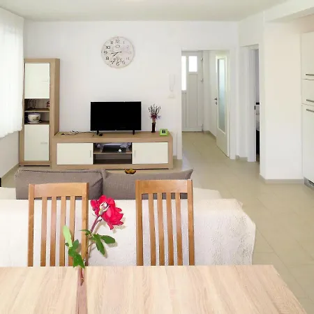 Holiday Sutivanac - Roko - Roj423